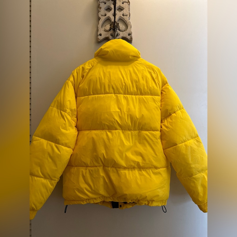 Express Yellow Down puffer jacket size Large - image 5